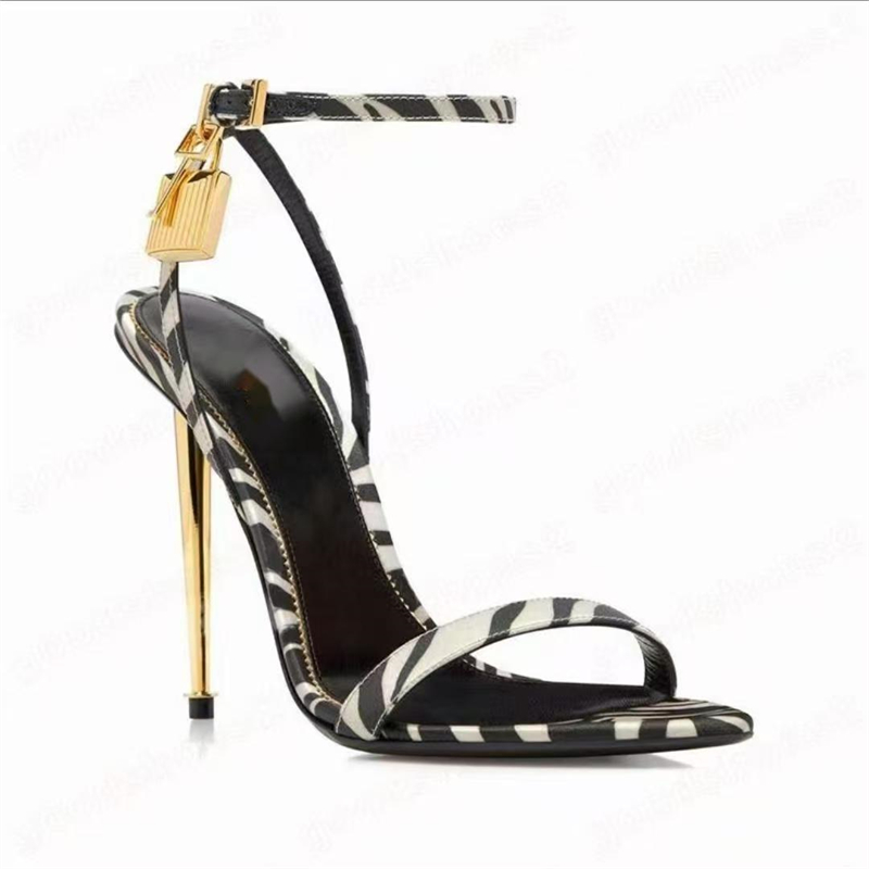 Cinturino con fibbia Tinta uni - Leather Work Heels recensione e prezzo