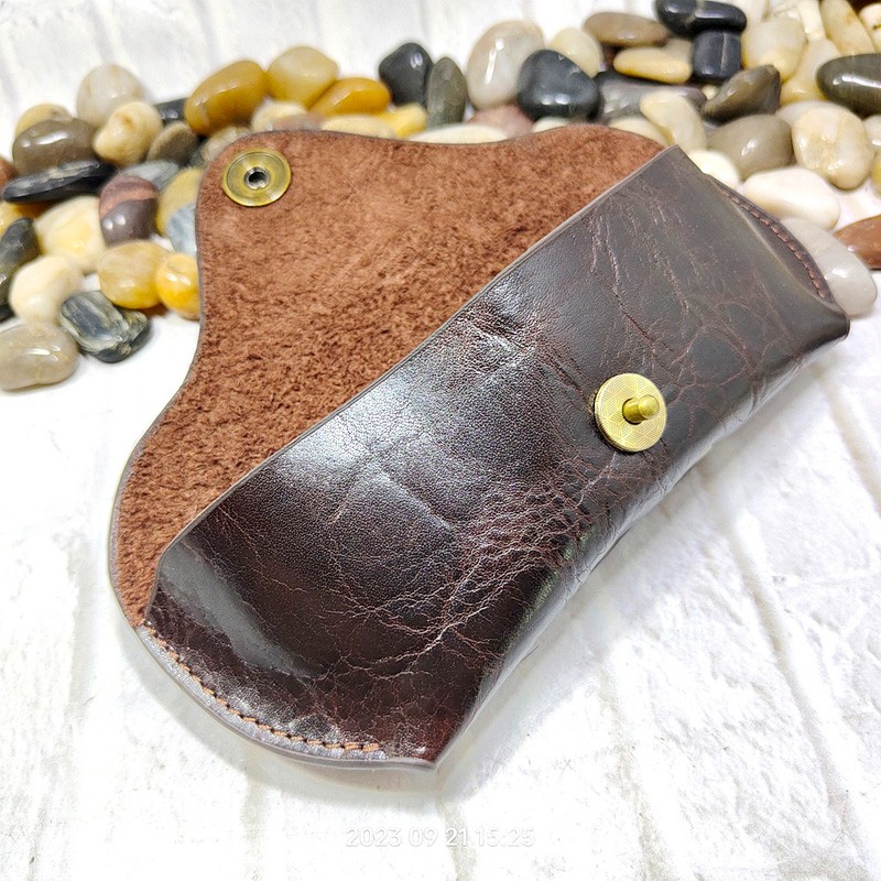 Custodia per occhiali Blongk m - Leatherwork Belt recensione e prezzo