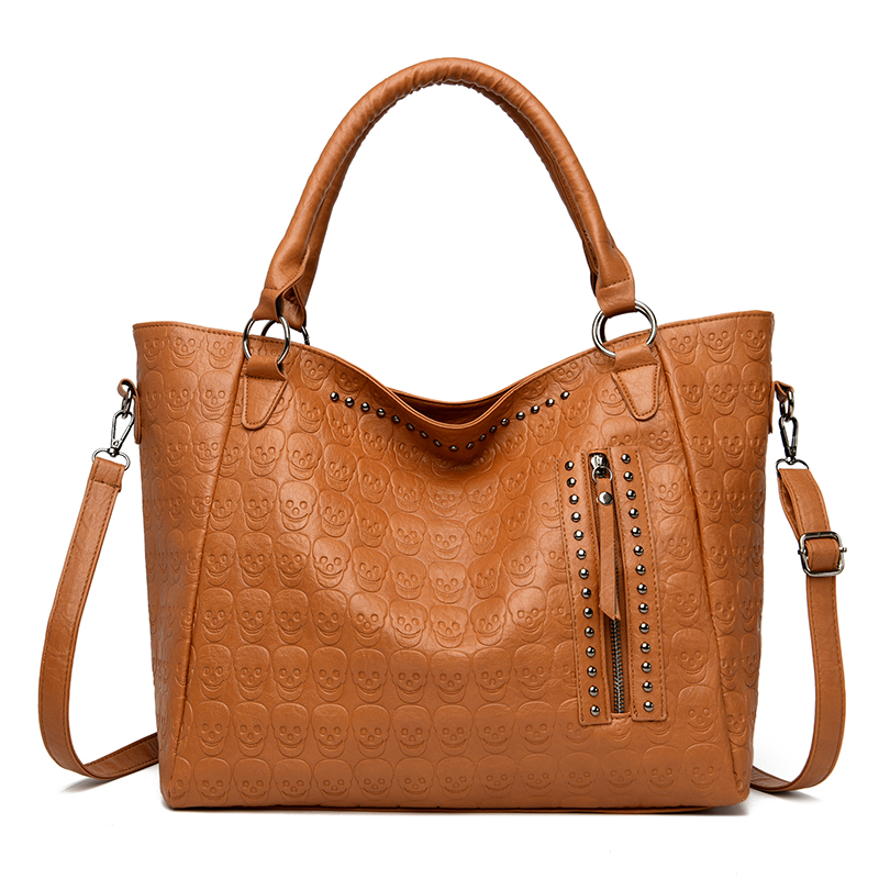 Borsa a Tracolla Punk con Tesc - Leatherwork Workshop recensione e prezzo