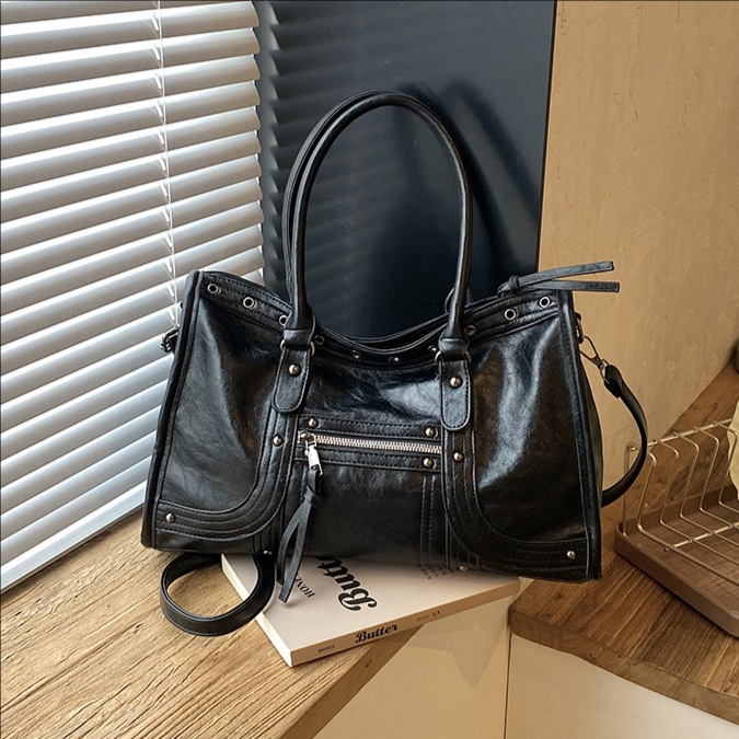 Borsa a Tracolla Retrò da Donn - Leatherwork Workshop recensione e prezzo