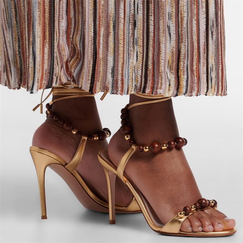Sandali Retrò di Lusso in Pell - Leather Work Heels recensione e prezzo